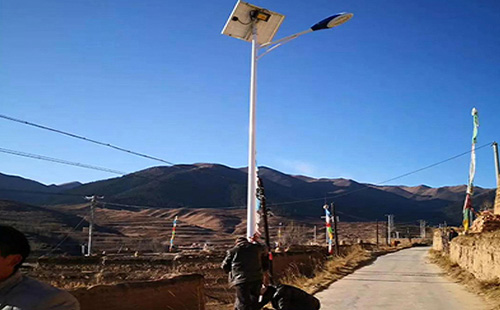 墨玉智慧路灯安装必备设计要素：打造高效智能的城市照明系统